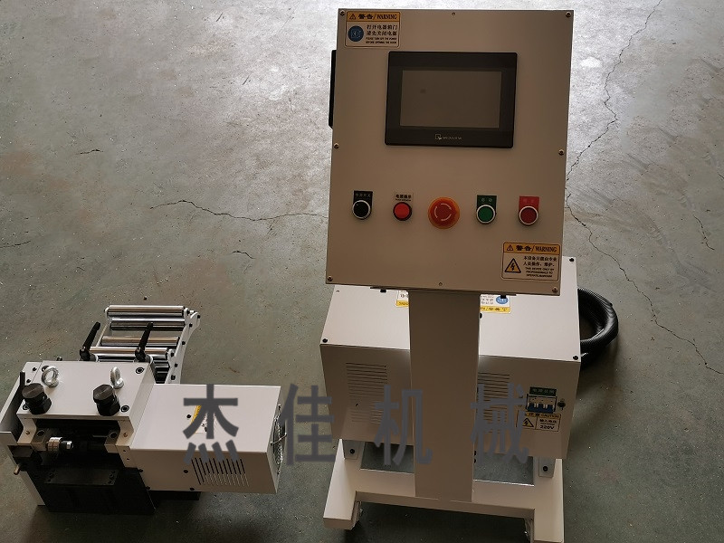 高速伺服送料机