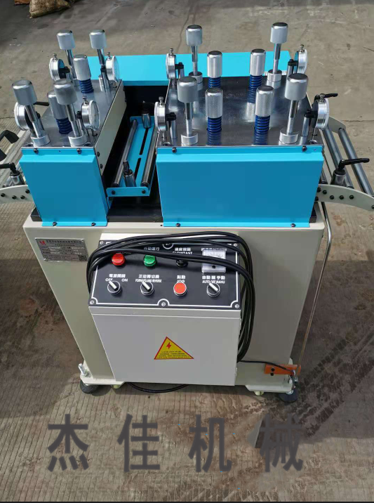 薄板精密整平机（双段款)